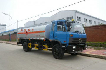 东风 145系列 185马力 4X2 加油车(江特牌)(JDF5120GJYE)