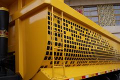 联合卡车U420 420马力 8X4 8米自卸车(SQR3310D6T6)