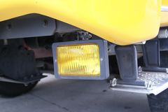 联合卡车U420 420马力 8X4 8米自卸车(SQR3310D6T6)