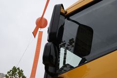 联合卡车U420 420马力 8X4 8米自卸车(SQR3310D6T6)