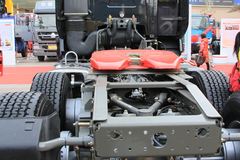 中国重汽 HOWO A7系重卡 420马力 6X4 牵引车(驾驶室A7-G)(ZZ4257V3247N1H)