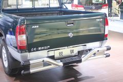 2011款郑州日产 东风锐骐 标准型 3.0L柴油 双排皮卡