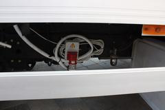 青岛解放 骏威J5K 180马力 4X2 冷藏车(中集牌)(ZJV5161XLCSD)