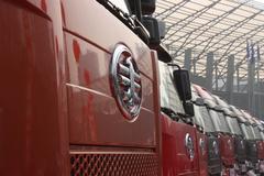 解放 J6H重卡 420马力 6X4 牵引车(CA4250P66K24T1A3HE)