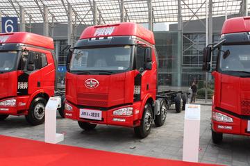 解放 J6M重卡 260马力 8X2 栏板载货车(CA5310CLXYP63K1L6T10A3E)