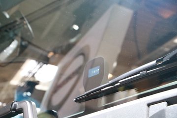 �ֶ��� FH16�ؿ� 750���� 8X4�Զ���ǣ����ͼƬ