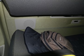 �ֶ��� FH16�ؿ� 750���� 8X4�Զ���ǣ����ͼƬ