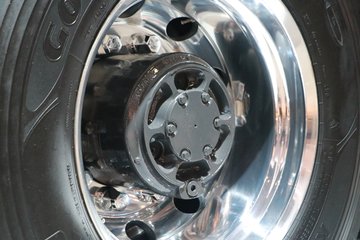 �ֶ��� FH16�ؿ� 750���� 8X4�Զ���ǣ����ͼƬ