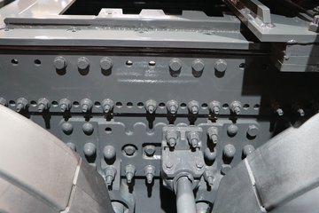 �ֶ��� FH16�ؿ� 750���� 8X4�Զ���ǣ����ͼƬ