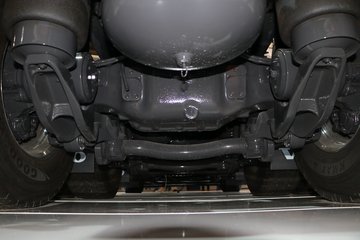 �ֶ��� FH16�ؿ� 750���� 8X4�Զ���ǣ����ͼƬ