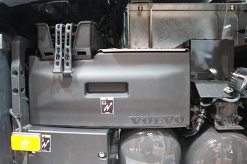 �ֶ��� FH16�ؿ� 750���� 8X4�Զ���ǣ����ͼƬ