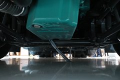 沃尔沃 FH16重卡 750马力 8X4自动挡牵引车