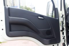 跃进 小福星S50Q 1.5L 110马力 汽油 3.65米单排栏板小卡(SH1032PEGBNZ1)