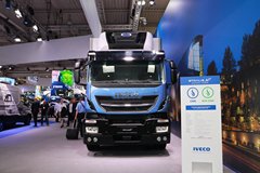 依维柯 Stralis 重卡 400马力 6X2 CNG冷藏车(AD260S40Y/PS NP)