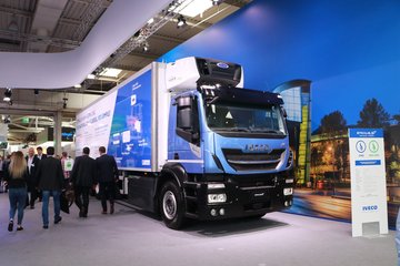 依维柯 Stralis 重卡 400马力 6X2 CNG冷藏车(AD260S40Y/PS NP)