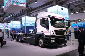 Stralis&nbsp;载货车外观                                                图片