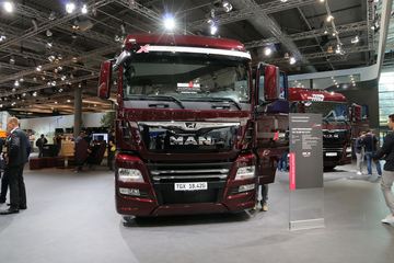 ��(MAN) TGXϵ���ؿ� 420���� 4X2ǣ����(TGX18.420)ͼƬ