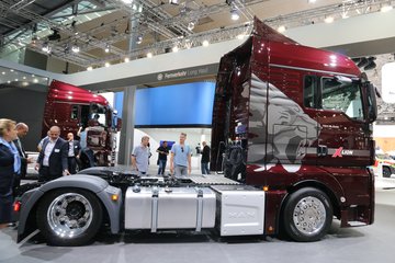 ��(MAN) TGXϵ���ؿ� 420���� 4X2ǣ����(TGX18.420)ͼƬ