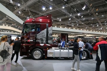 ��(MAN) TGXϵ���ؿ� 420���� 4X2ǣ����(TGX18.420)ͼƬ