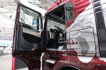 ��(MAN) TGXϵ���ؿ� 420���� 4X2ǣ����(TGX18.420)ͼƬ