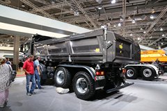 曼(MAN) TGS系列重卡 460马力 8X6自卸车(TGS35.460)