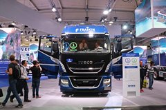 依维柯 Stralis 重卡 460马力 6X2 LNG载货车底盘(AT260S46Y/FS-CM NP)