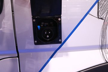 ��ά�� ��DAILY 136���� ���ŷ����ʽ����(35SI4NA8 V)ͼƬ