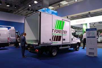 新Daily&nbsp;冷藏车外观图片