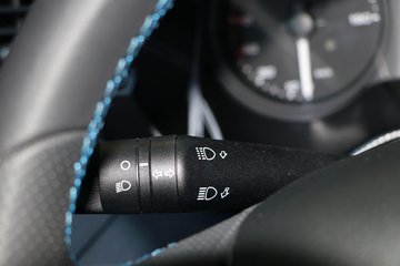 ��ά�� ��DAILY VAN 136���� ���ŷ����ʽ����(35SI4NA8 V)ͼƬ