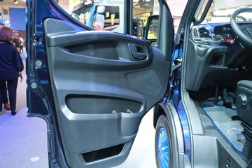 ��ά�� ��DAILY VAN 136���� ���ŷ����ʽ����(35SI4NA8 V)ͼƬ