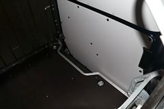 依维柯 新DAILY VAN 136马力 单排封闭厢式货车(35SI4NA8 V)
