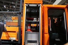 曼(MAN) TGE 180马力 4X2自卸车(TGE.180)