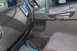 EuroCargo&nbsp;自卸车驾驶室                                               图片