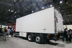 奔驰 新Actros 6X2冷藏车(型号2540L)