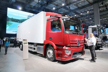 奔驰新Actros 载货车外观                                                图片