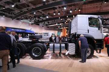 Constellation&nbsp;牵引车外观                                                图片