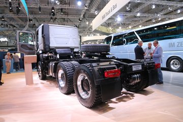 Constellation&nbsp;牵引车外观                                                图片