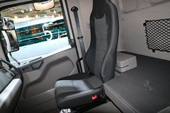 大众 constellation 440马力 6X4 牵引车