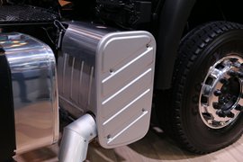 Constellation&nbsp;牵引车底盘                                                图片