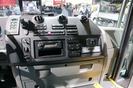 奔驰Econic&nbsp;载货车驾驶室                                               图片