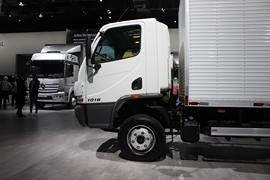 奔驰Accelo&nbsp;载货车外观                                                图片