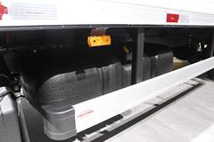 奔驰 Accelo 4X2厢式载货车(型号1016)