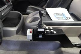 达夫CF&nbsp;载货车驾驶室                                               图片