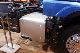 达夫XF&nbsp;载货车底盘                                                图片