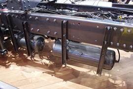 达夫XF&nbsp;载货车底盘                                                图片