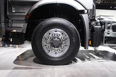 奔驰 新Arocs重卡 510马力 4X2牵引车(型号1851 LS)