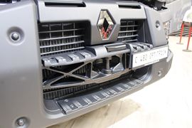 C系&nbsp;牵引车外观                                                图片