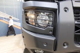 C系&nbsp;牵引车外观                                                图片