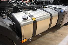 C系&nbsp;牵引车底盘                                                图片