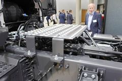 雷诺 C系 C480重卡 480马力 4X2 牵引车(型号 C480)
